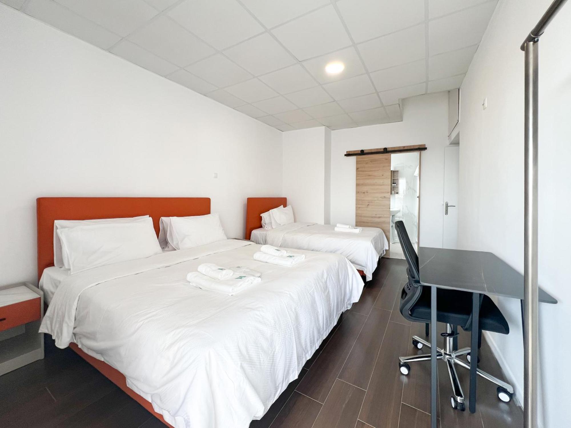 Anhome K11 Serviced Apartments เอเธนส์ ภายนอก รูปภาพ